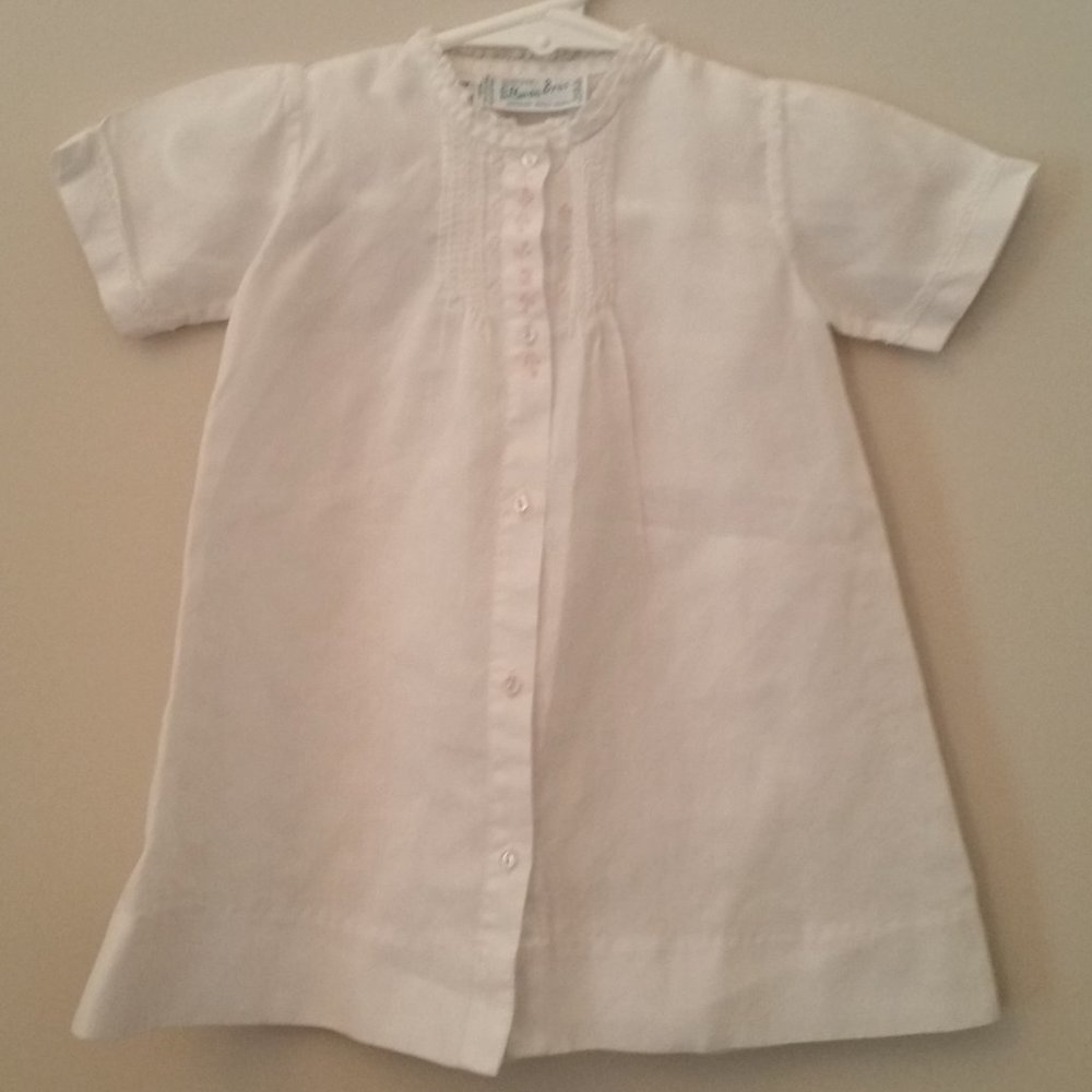 FELTMAN BROTHERS VINTAGE NEWBORN HAND EMBROIDERED WHT & PK DAY DRESS
